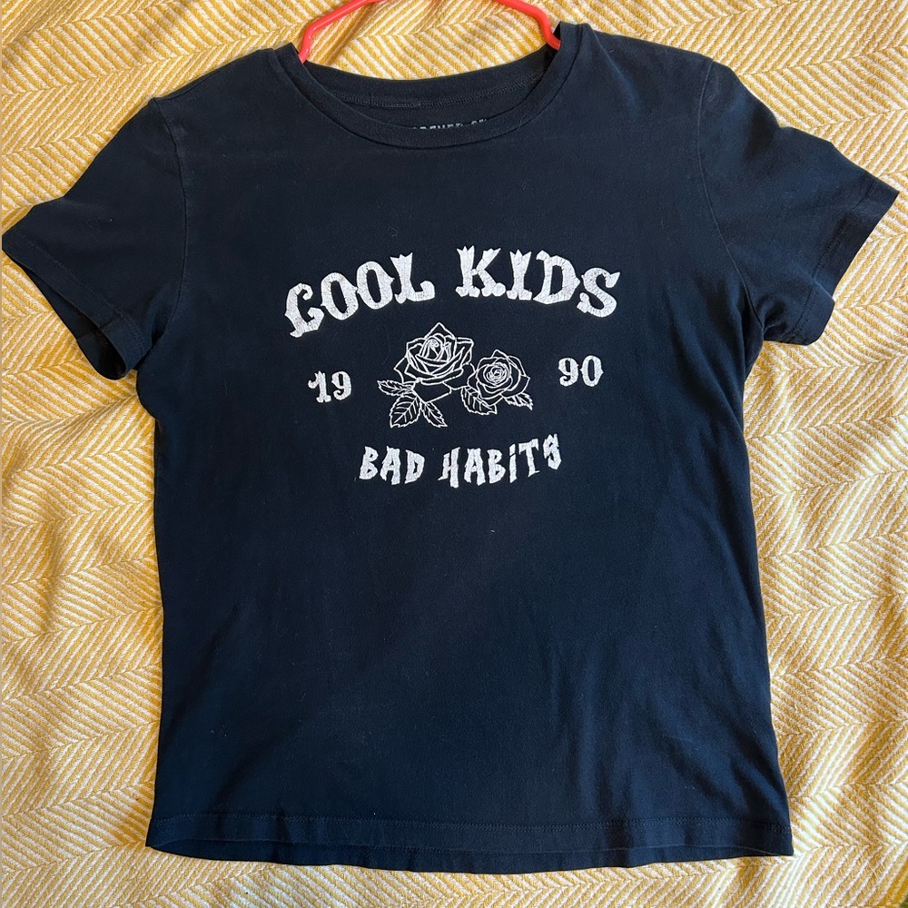 Forever 21 Black Short Sleeve Tee